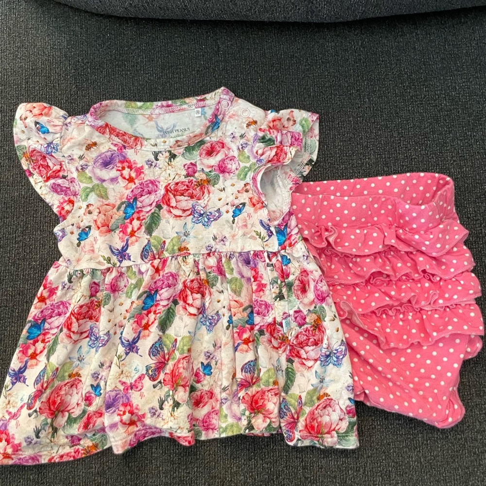 Posh peanut matching set 3-6 mo